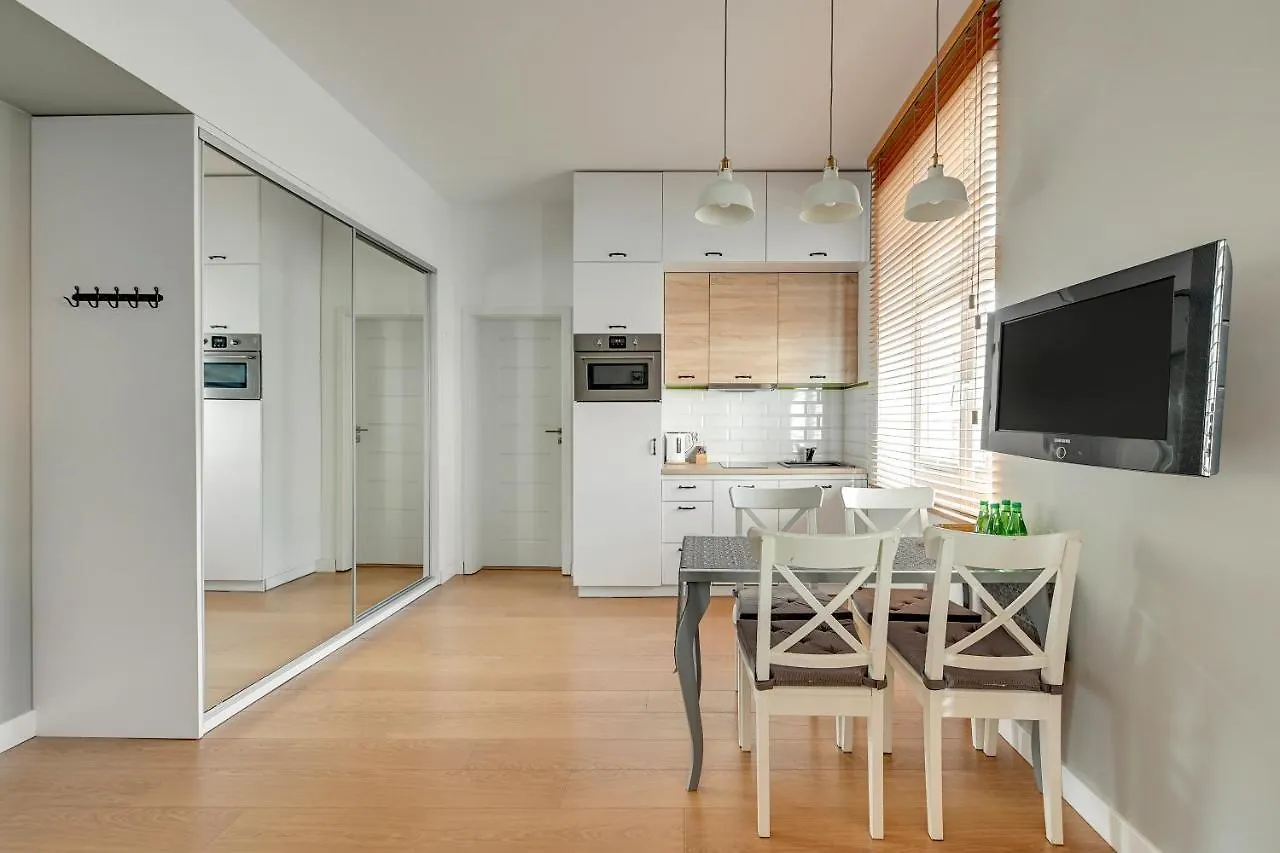 Skandynawski - 4 Osobowy Apartament Przy Monte Cassino By Grand Apartments Sopot Poland